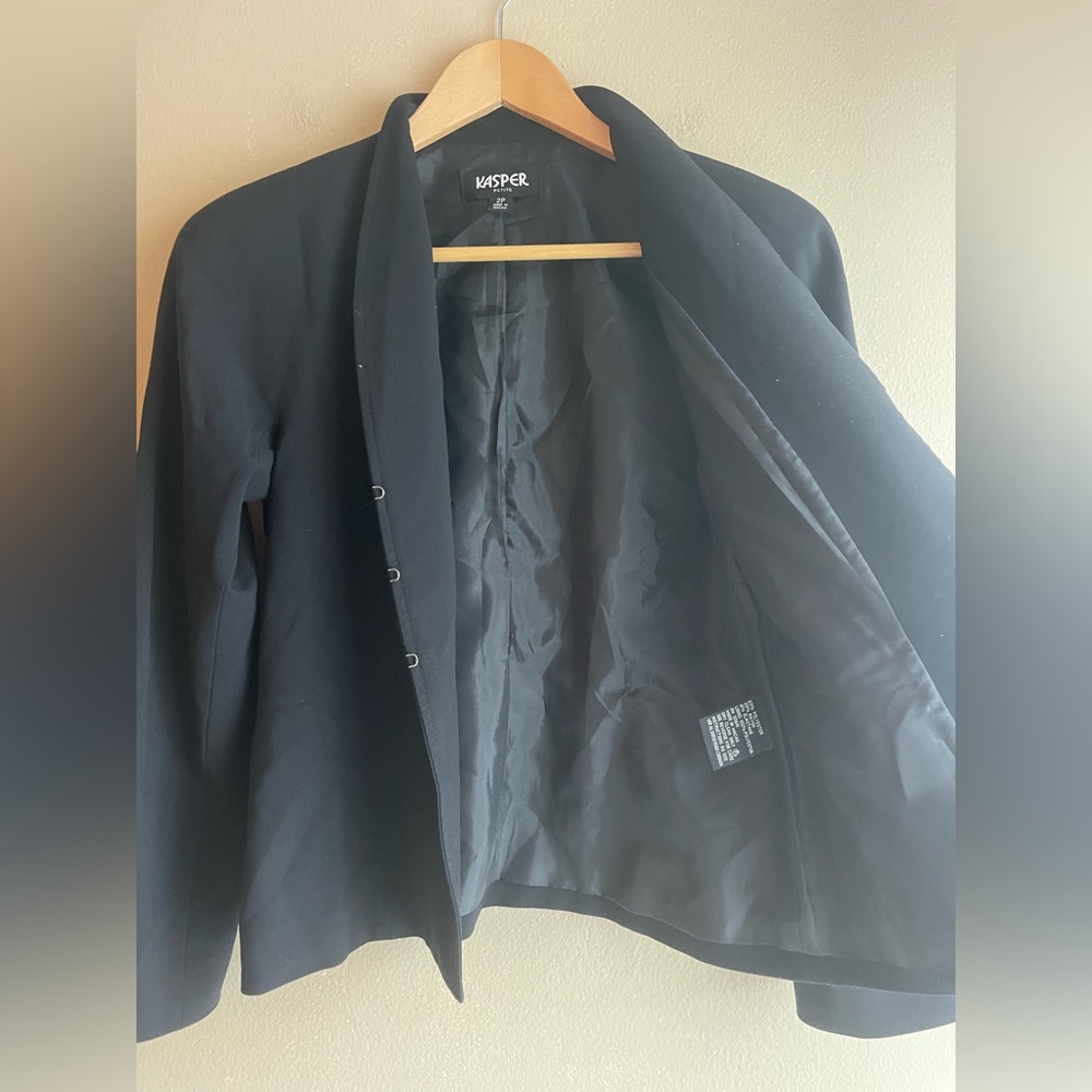 Kasper Women Black Blazer Jacket Size 2Petite - Picture 5 of 10
